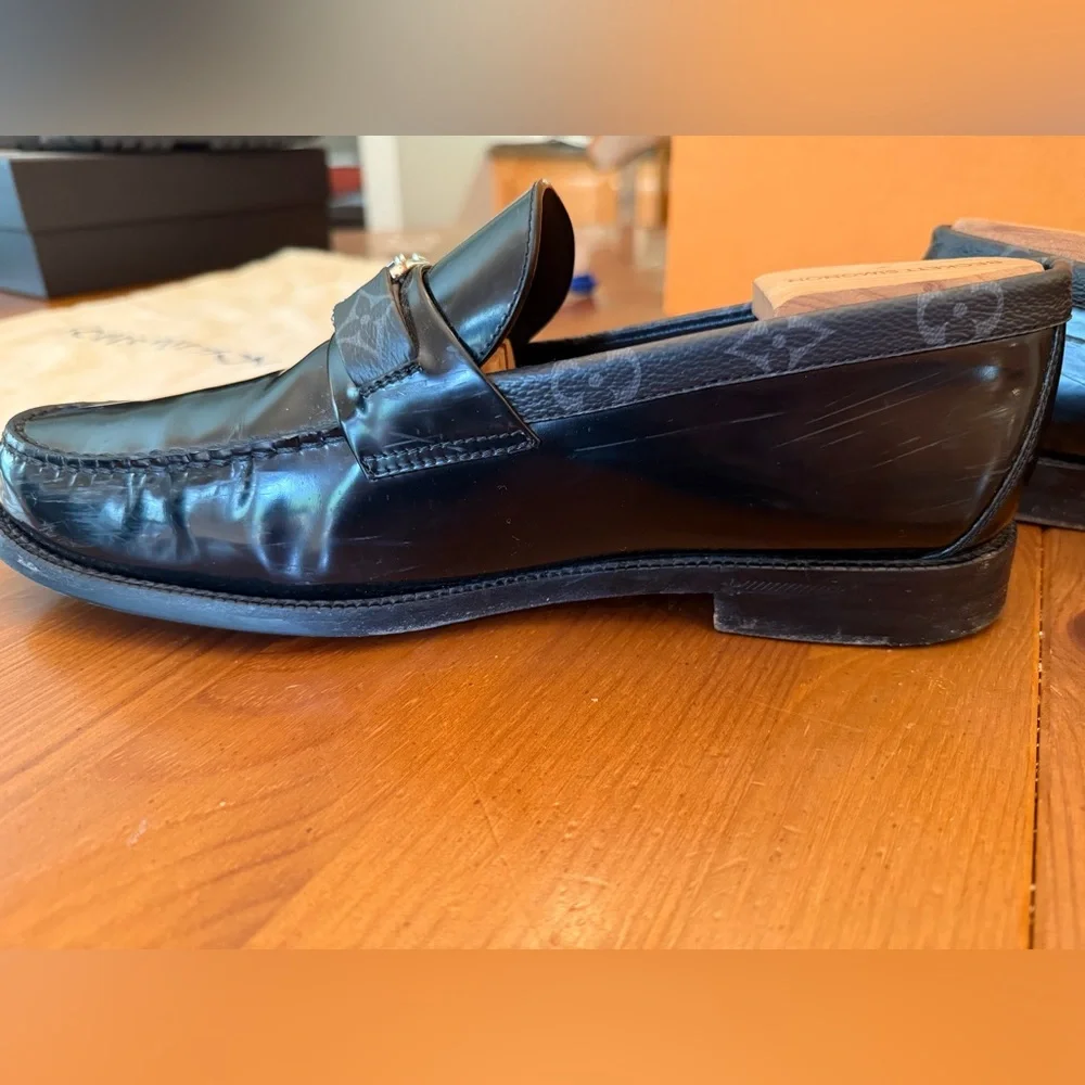 Louis Vuitton Black Men's Loafers - Picture 6 of 11